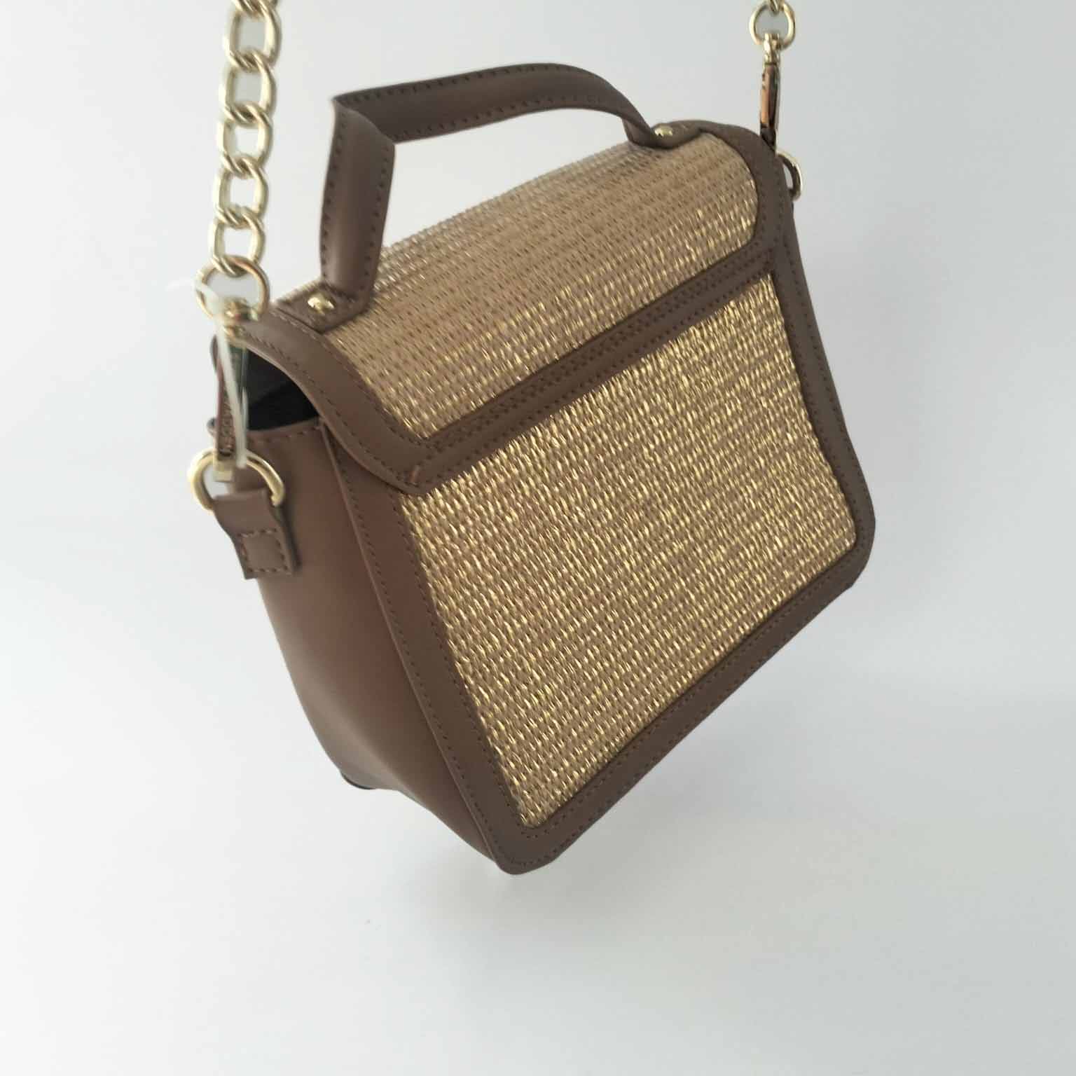 Bolsa Para Dama Steve Madden Color Beige Crossbody Beige