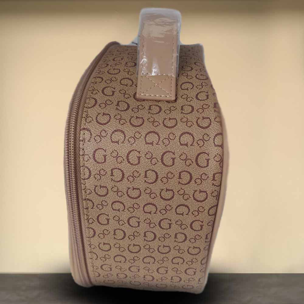 Cosmetiquera Guess Camel Elegante Porta Maquillaje Premium